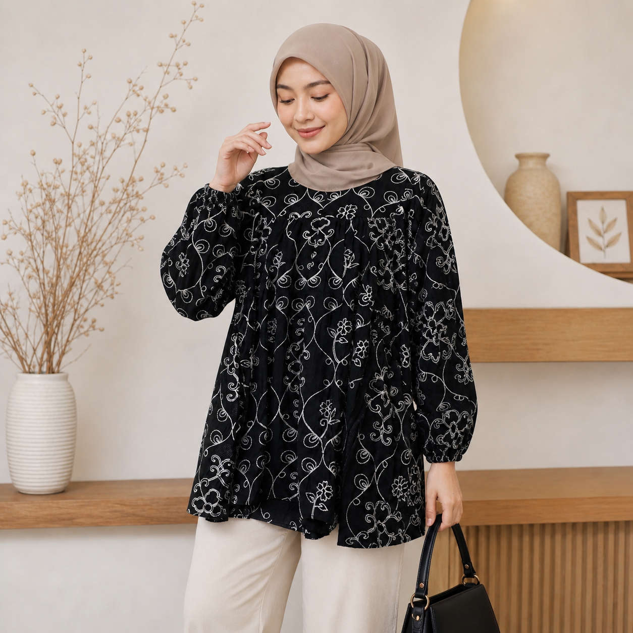 Syifa Tulle Top